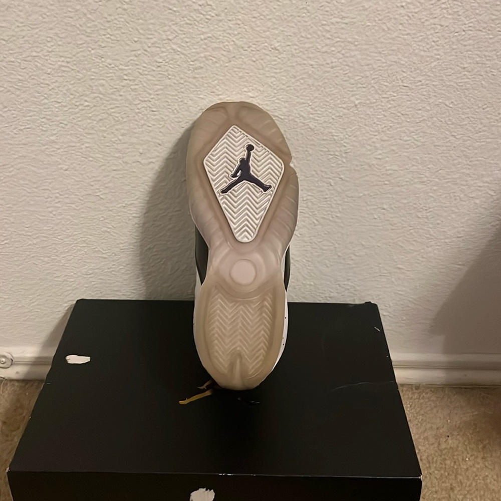 Jordan - Picture 3 of 3